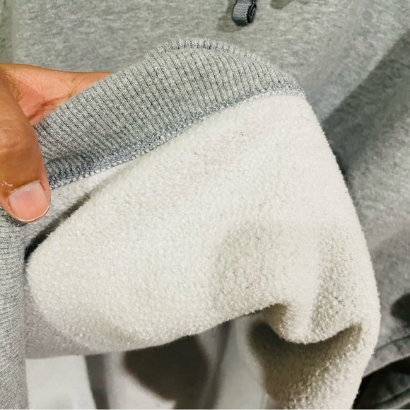 UNDER ARMOUR GRAY HOODIE - Picture 9 of 11